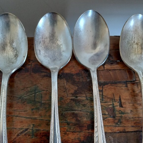 Vintage American Silver Co. Silverplate Soup Spoons Camelot Harvest Set of 6 - Picture 3 of 16